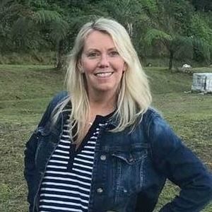 Meet your Posher, Lori